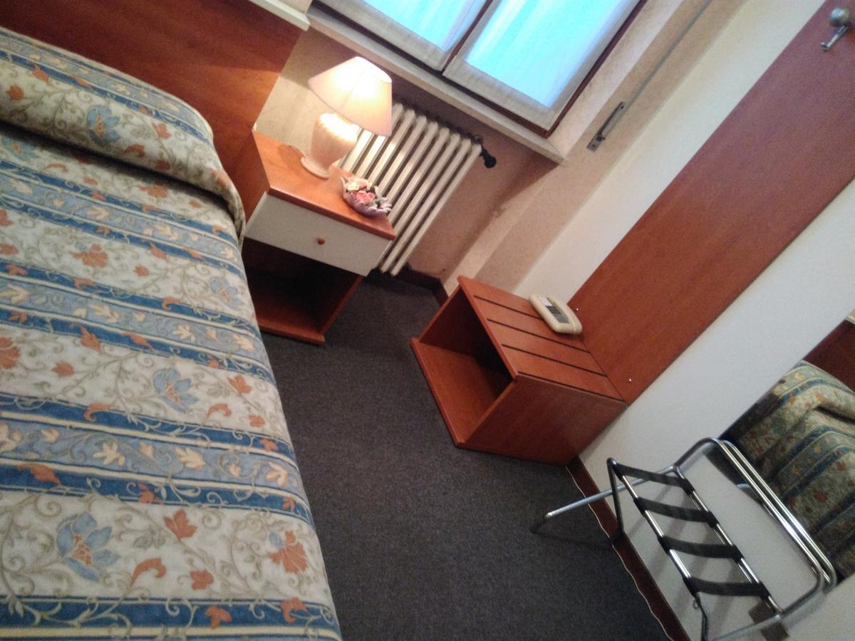 Hotel Elena 维罗纳 外观 照片