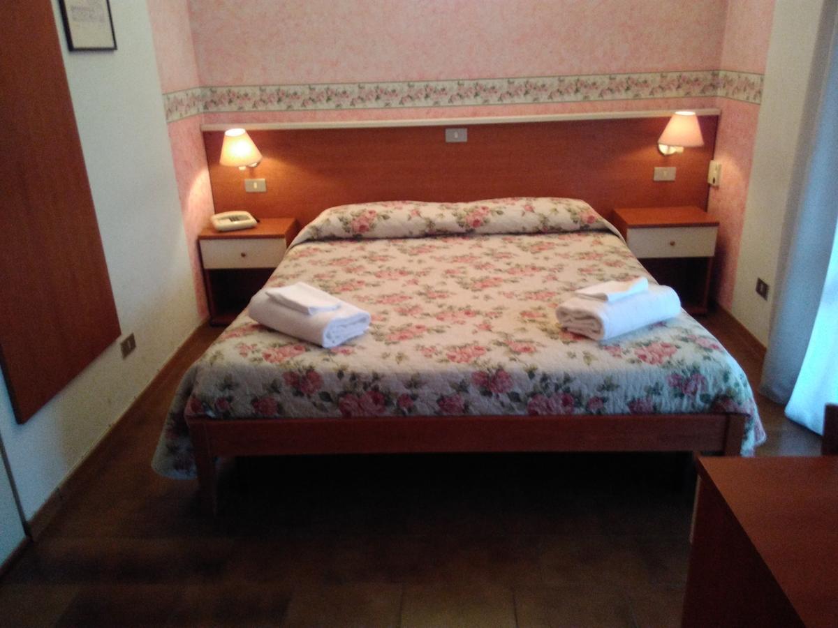 Hotel Elena 维罗纳 外观 照片